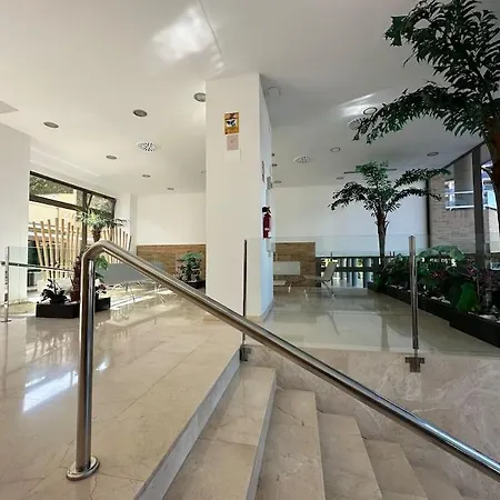 La Cala, Playa, Piscina Y Spa By Sunset Apartment *